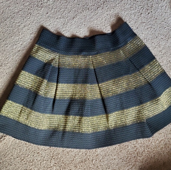 Xhilaration Dresses & Skirts - 3 for $25*textured party skirt